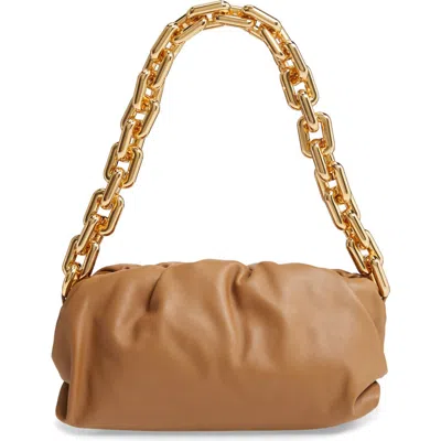 Bottega Veneta The Chain Pouch Leather Shoulder Bag In Teak/ Gold