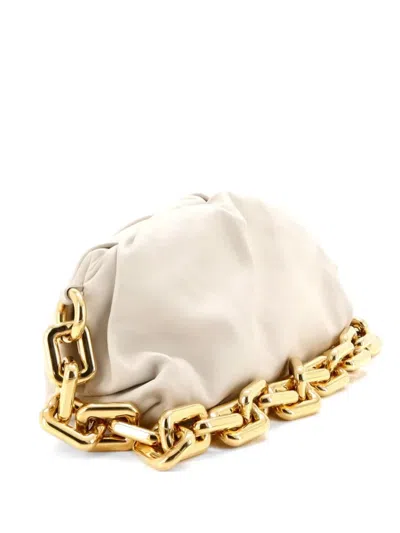 Pre-owned Bottega Veneta The Chain Pouch Leather Teen Shoulder Bag In White