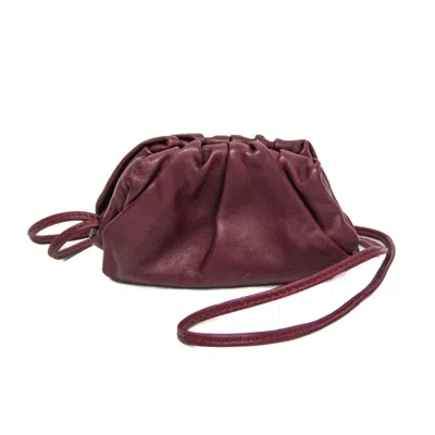Pre-owned Bottega Veneta The Pouch Leather Burgundy Leather Clutche & Pouche Bag ()