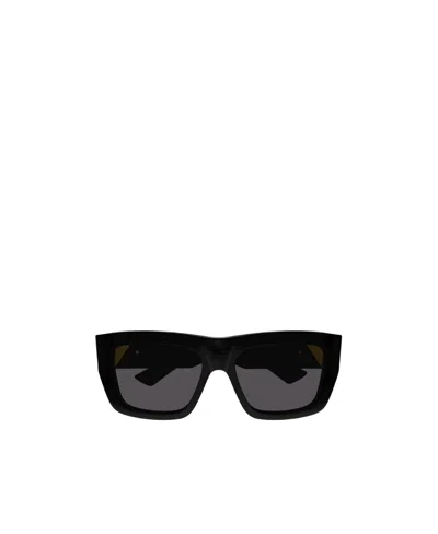 Bottega Veneta Thick Square-frame Sunglasses In Black