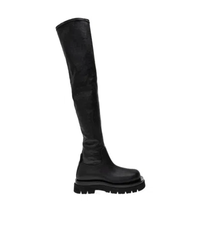 Bottega Veneta Thigh High Chunky Boots In Black