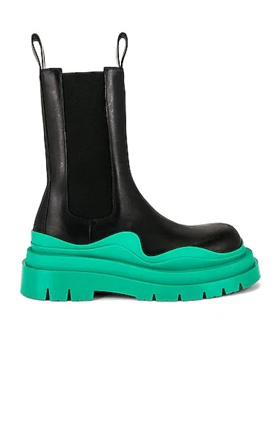 Bottega Veneta Tire Boot In Black