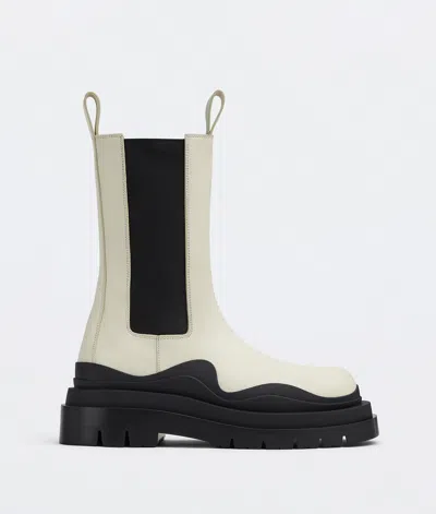 Bottega Veneta Bottega  Veneta Tire Chelsea Boot In Blanc