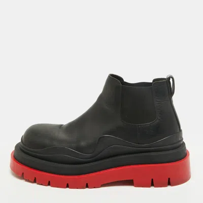 Pre-owned Bottega Veneta Tire Size 42 Black Leather Ankle Length Boots