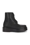 Bottega Veneta Torino Ankle Boot In Black