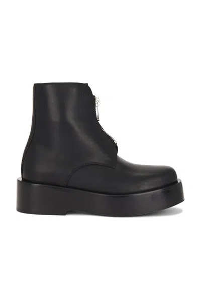 Bottega Veneta Torino Ankle Boot In Black
