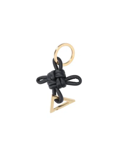 Bottega Veneta Triangle Key Holder Double Ring In Black