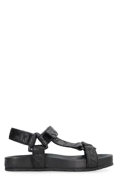 Bottega Veneta Trip Leather Sandals In Black