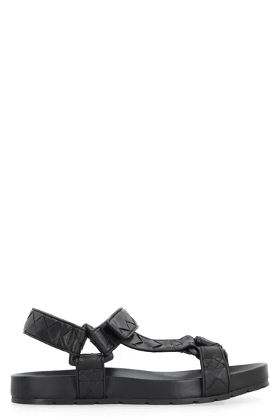 Bottega Veneta Trip Leather Sandals In Black