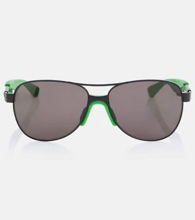 Bottega Veneta Unapologetic Aviator Sunglasses In Black