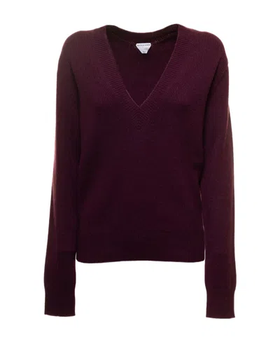 BOTTEGA VENETA BOTTEGA VENETA V-NECK LONG-SLEEVED JUMPER
