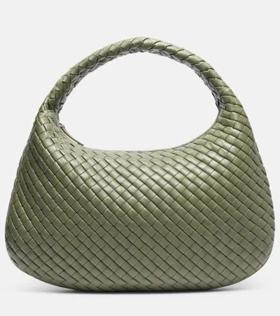 Bottega Veneta Veneta Intrecciato Medium Leather Shoulder Bag In Green
