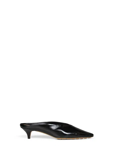 Bottega Veneta Vesta Mule Heel In Black