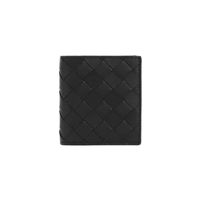 Bottega Veneta Bi-fold Intrecciato Leather Wallet In Black