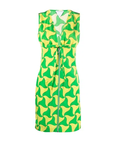 BOTTEGA VENETA BOTTEGA VENETA WAVY TRIANGLE PRINTED V-NECK DRESS