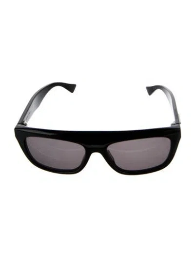 Pre-owned Bottega Veneta Wayfarer Tinted Sunglasses In Black