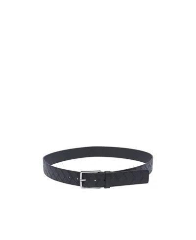 Bottega Veneta Woven Buckled Belt In Black