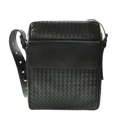 Bottega Veneta Weave A Shoulder Bag In Black