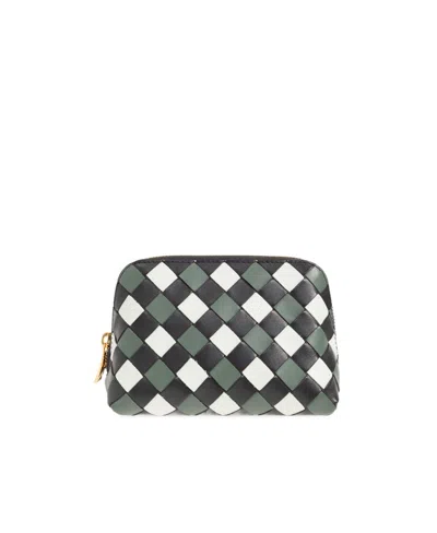 Bottega Veneta Weave A Wash Bag In Black