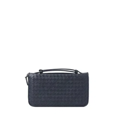 Bottega Veneta Weave A Zipper Purse In Blue