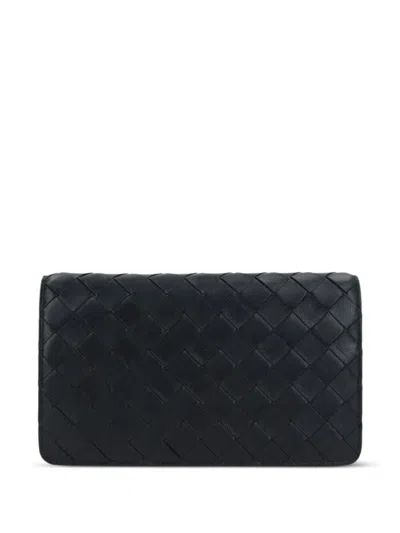 Bottega Veneta Weave Pouch Handbag In Black