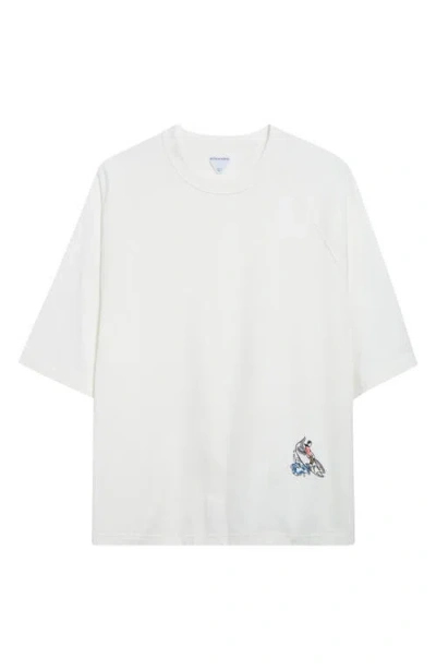 Bottega Veneta Whale Embroidered Oversize Cotton Jersey T-shirt In 9071 Chalk