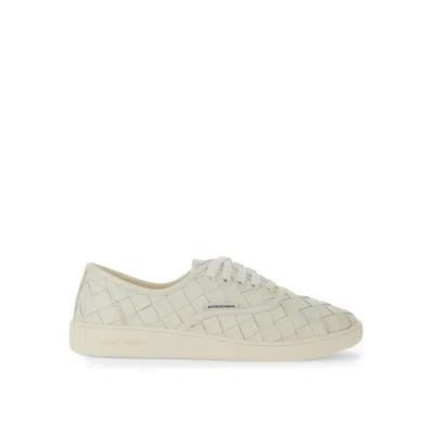 BOTTEGA VENETA WHITE CALFSKIN LOW TOP SNEAKERS