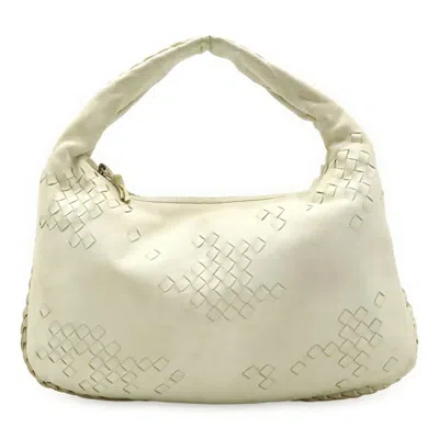 Pre-owned Bottega Veneta White Intrecciato Handbag Shoulder Bag ()