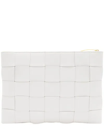 Pre-owned Bottega Veneta White Intrecciato Leather Cassette Medium Flat Zip Pouch  (authentic Pre-loved)