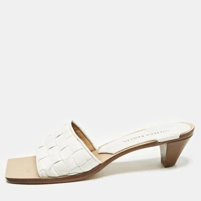 Pre-owned Bottega Veneta White Intrecciato Leather Square Toe Slide Sandals Size 38