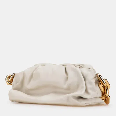 Pre-owned Bottega Veneta White Lambskin Chain Pouch