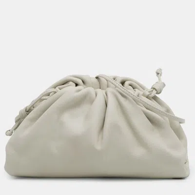 Pre-owned Bottega Veneta White Lambskin The Mini Pouch Crossbody