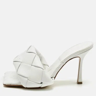 Pre-owned Bottega Veneta White Leather Lido Slide Sandals Size 38