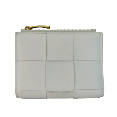 Pre-owned Bottega Veneta White Leather Wallet (bi-fold) ()