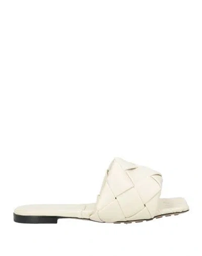 Bottega Veneta Woman Sandals Cream Size 9 Soft Leather In White