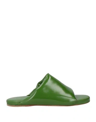 Bottega Veneta Cushion Leather Sandals In Green
