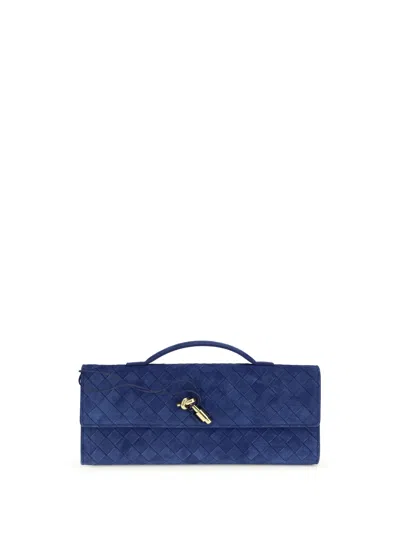 Bottega Veneta Women Andiamo Clutch In Blue