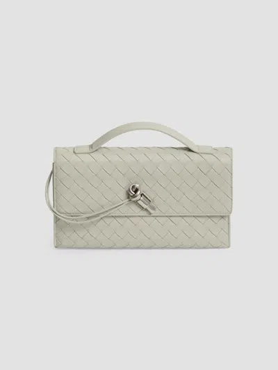 Bottega Veneta Women's Andiamo Leather Clutch In Alabaster