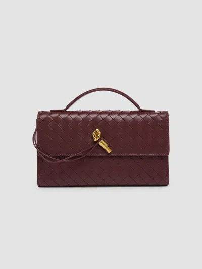 Bottega Veneta Women's Andiamo Leather Clutch In Deep Mahogany