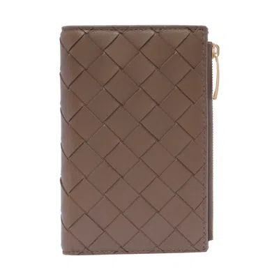 Bottega Veneta Women Bi-fold Medium Intrecciato Wallet In White