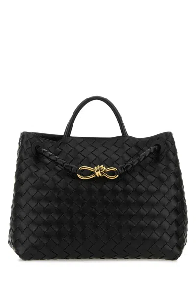 Bottega Veneta Medium Andiamo Bag In Black