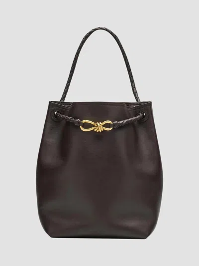 Bottega Veneta Women's Borsa Leather Bucket Bag In Fondant