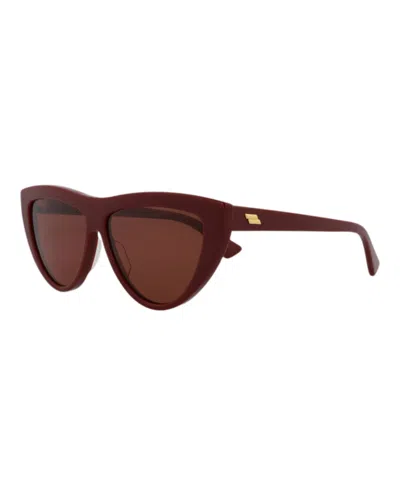 Pre-owned Bottega Veneta Women's  Cat Eye Sunglasses004) In Burgundy/red (bv1018s/30008309