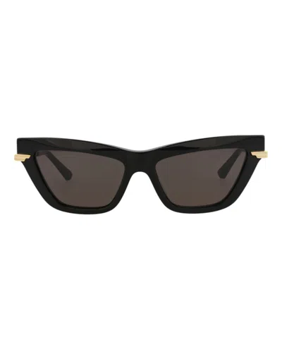 Pre-owned Bottega Veneta Women's  Cat Eyeframe Recycled Acetate Sunglasses In Black Gold Grey (bv1241s/30014294