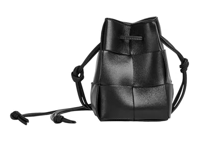 Pre-owned Bottega Veneta Women's  Drawstring Cassette Mini Intreccio In Black