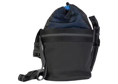 Pre-owned Bottega Veneta Women's  Nylon Bucket Bag In Blue