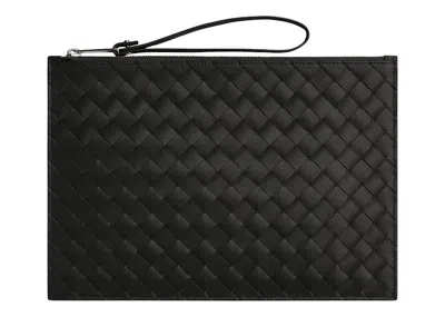 Pre-owned Bottega Veneta Women's  Pouch Large Intrecciato In Black