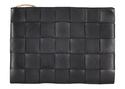 Pre-owned Bottega Veneta Women's  Pouch Medium Intreccio In Black