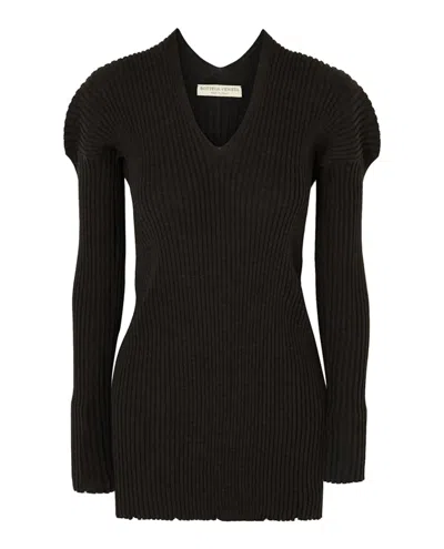 Pre-owned Bottega Veneta Women's  Ribbed Knit Sweater In Charcoal In Gray