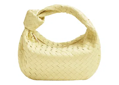 Pre-owned Bottega Veneta Women's  Teen Jodie Intrecciato Shoulder Bag In Ice Cream In White